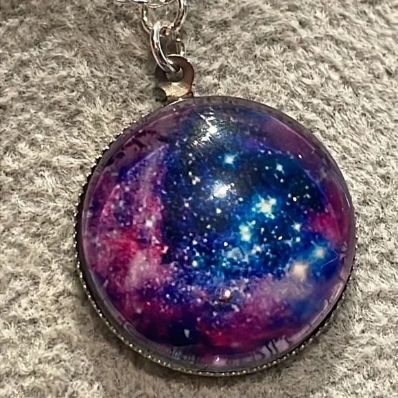 Galaxy Pendant Necklace 18” - Picture 4 of 6